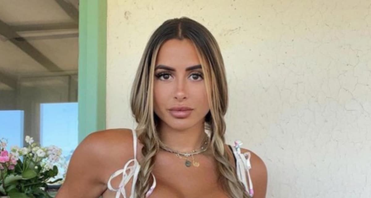 Marine El Himer : sexy en maillot de bain moulant, les internautes sous