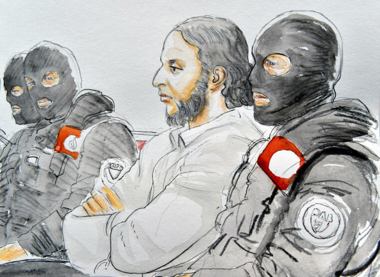 Quelles sont les conditions d'emprisonnement de Salah Abdeslam ? 