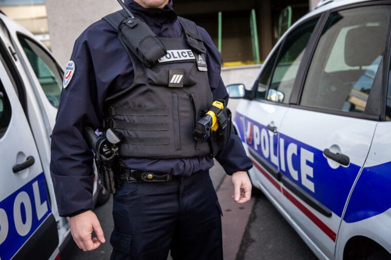 sortie police vol