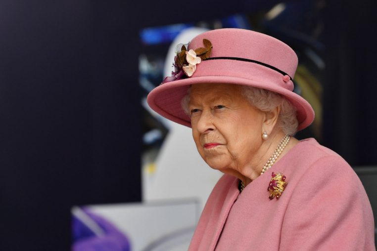 La reine Elizabeth II a été hospitalisée semant ainsi l'inquiétude chez les Britanniques !