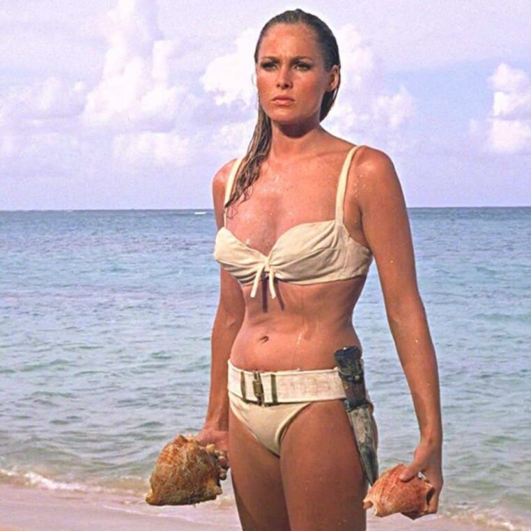 ursula andress avant James Bond girls