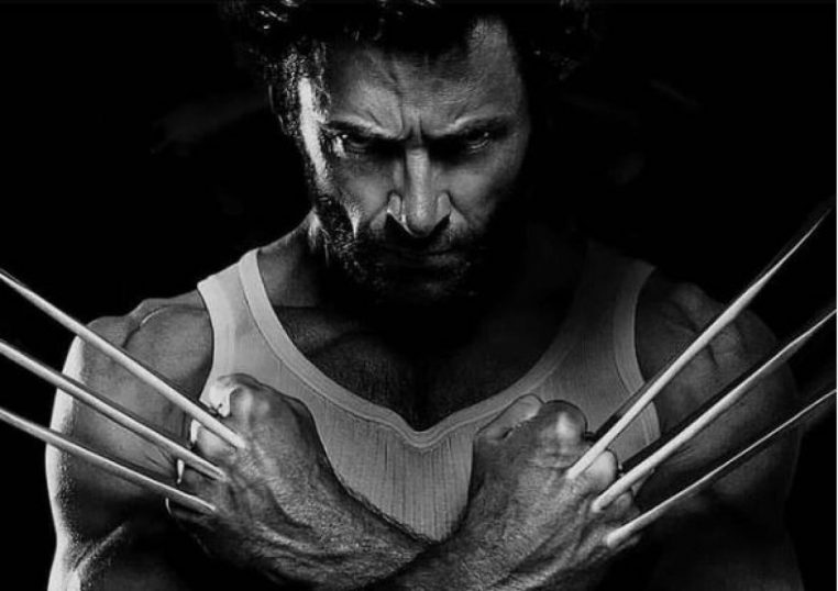 Un adolescent s'injecte du mercure pour devenir Wolverine