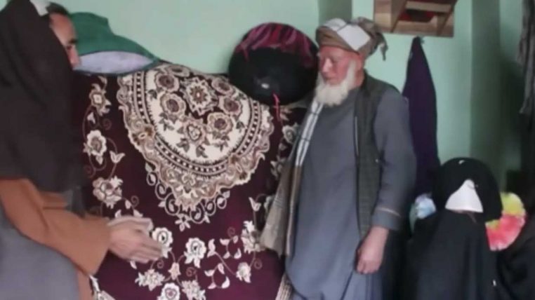 un afghan vend sa fille en mariage
