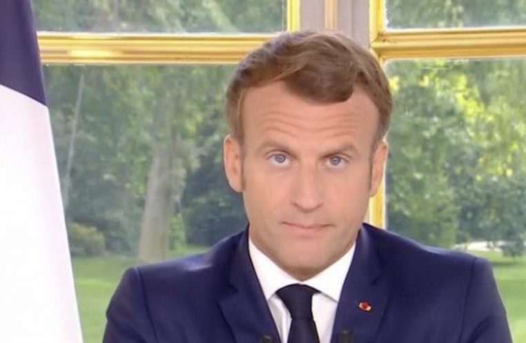 Emmanuel Macron sous-marins