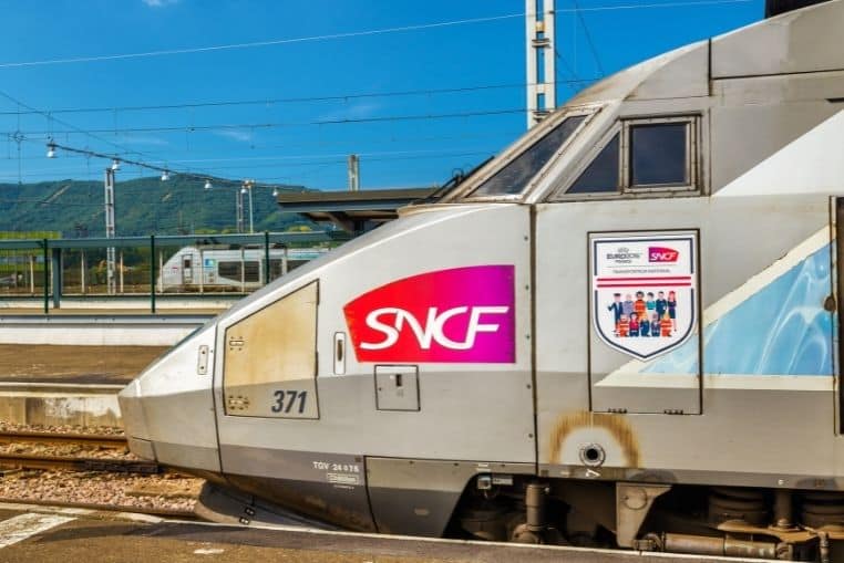greves sncf trains