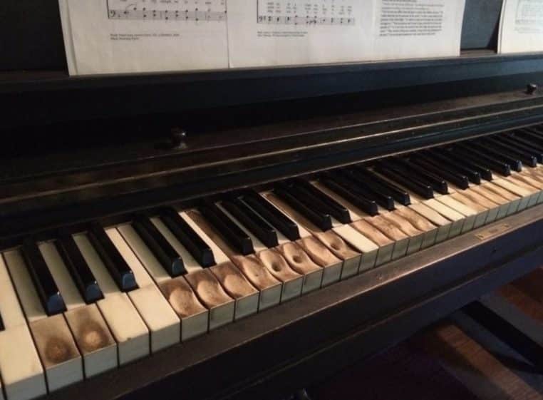 piano