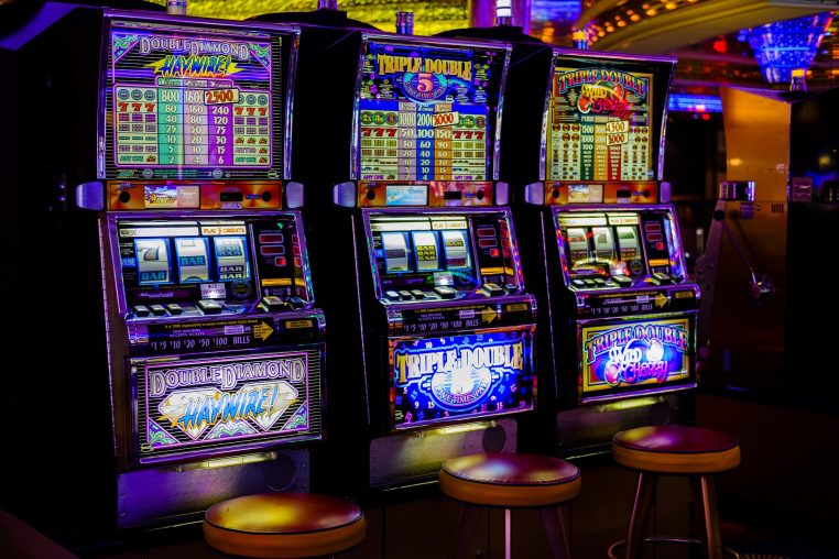 Une quadragénaire remporte 209 000 € au casino en jouant 80cts ! 