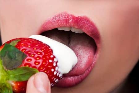 bouche sex gemir atteindre l'orgasme