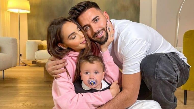Nabilla, Thomas et leur fils Milan