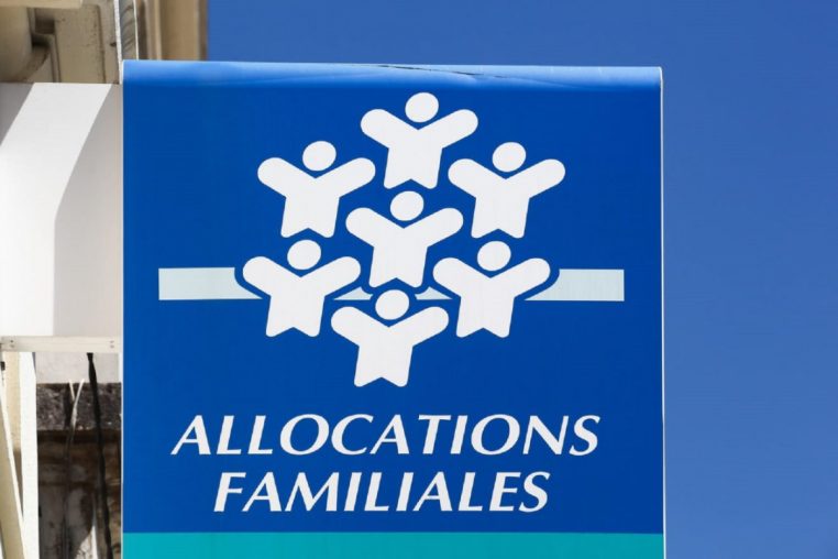 allocations familiales milliers d'euros famille treize enfants