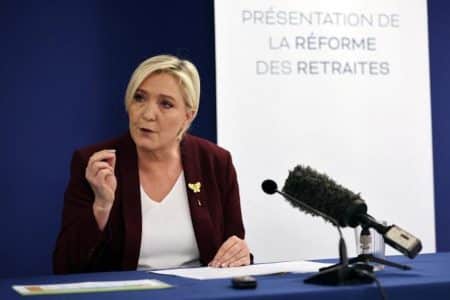 marine-le-pen-appel-maires-signatures