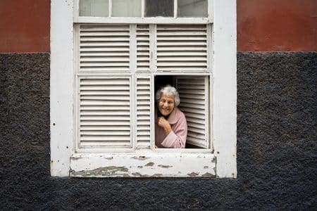 vieille dame 86 ans escroquerie