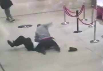Attention ! Images chocs en vidéo : un agent de sécurité dans un état grave après avoir été violemment agressé !