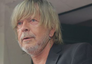 Renaud : les nouvelles sur sa santé sont très rassurantes "Sa voix est beaucoup moins rocailleuse"