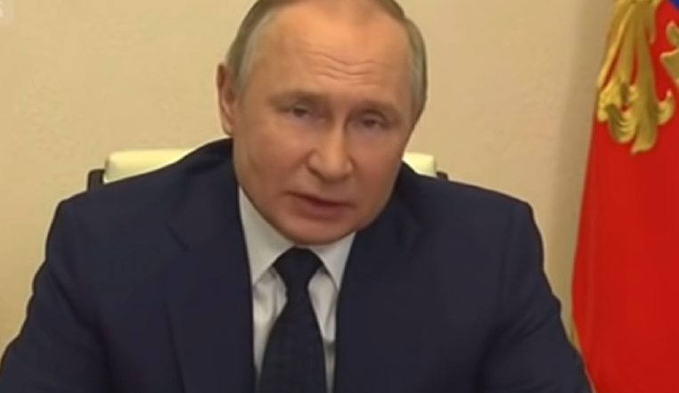 Vladimir Poutine : un projet d'assassinat lancé par sa fille ? Le Kremlin en alerte ! 