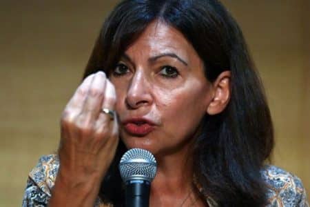 anne hidalgo brigitte macron cougar tacle clash