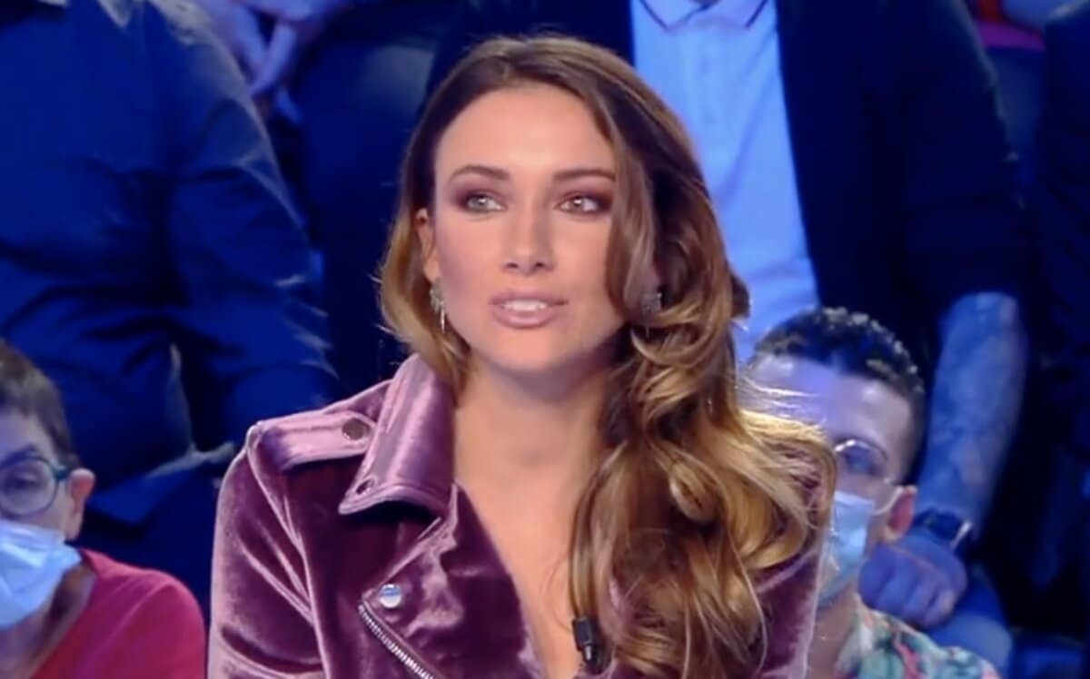 Delphine wespiser clash