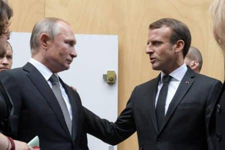 emmanuel macron et vladimir poutine discussion ukraine