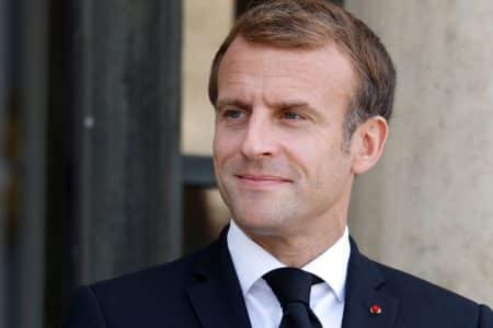 emmanuel macron perruque cheveux