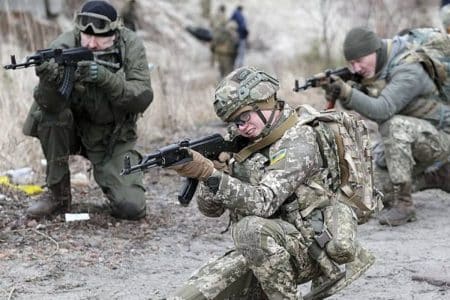 guerre ukraine soldats ukrainiens couloirs humanitaires civils