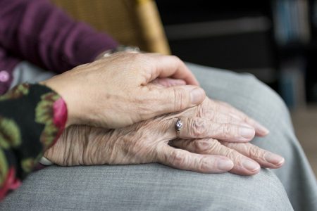 Ephad violents caméra cachée