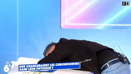 TPMP : Cyril Hanouna face à la culotte d'Isabelle Morini-Bosc