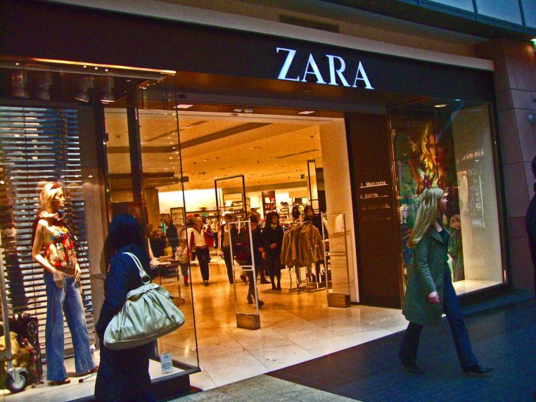 Le paradis du shopping découvrez le plus grand Zara au monde !