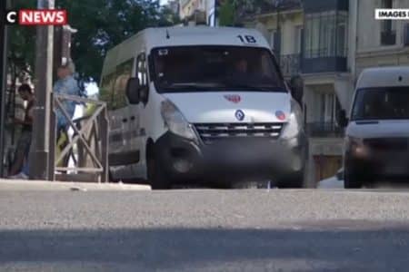 attaque policiers mortiers paris video