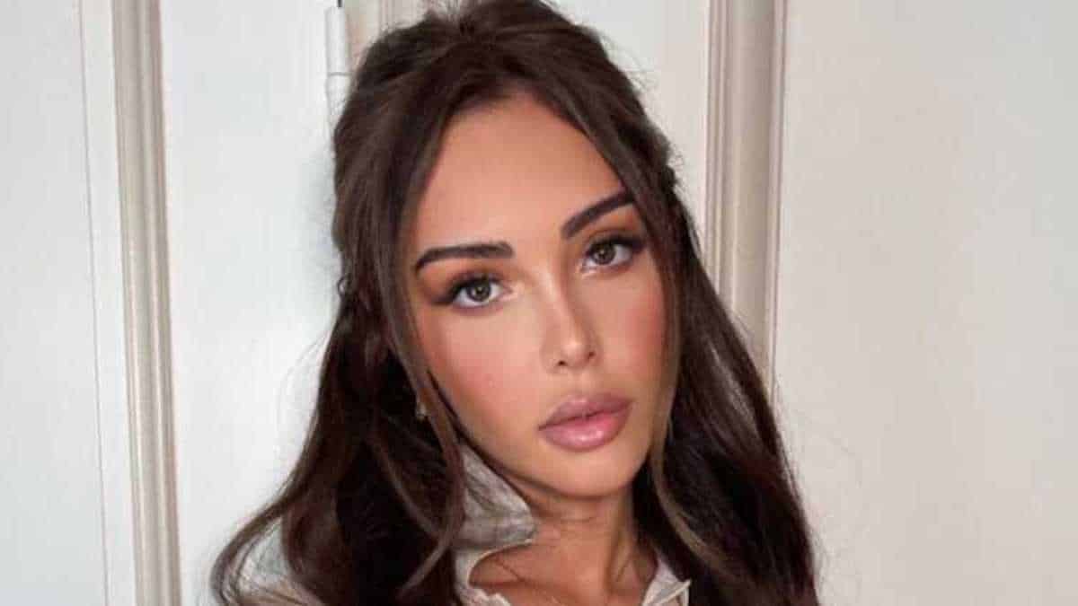Nabilla perfusée