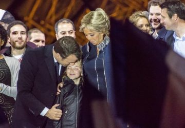 Brigitte Macron et ses petits enfants