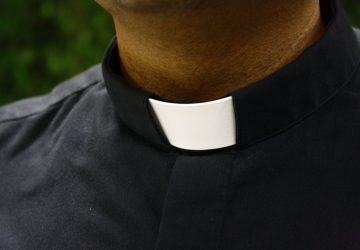 Hauts-de-Seine un prêtre gourou, accusé d'avoir abusé de quatre femmes, devant la cour d'assisses !