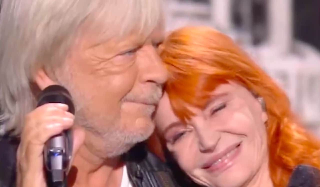 Renaud Axelle Red