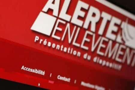 alerte enlevement enfant voiture