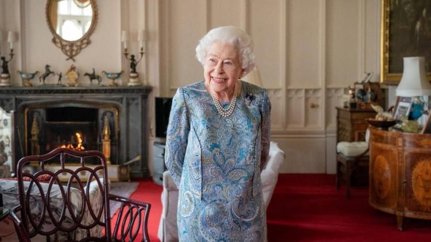 Elizabeth II … Yes, just a sad announcement fell from the palace