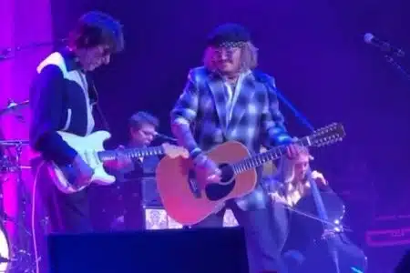 johnny depp scene musique apres proces rock