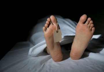 morgue homme mort vivant avant incineration