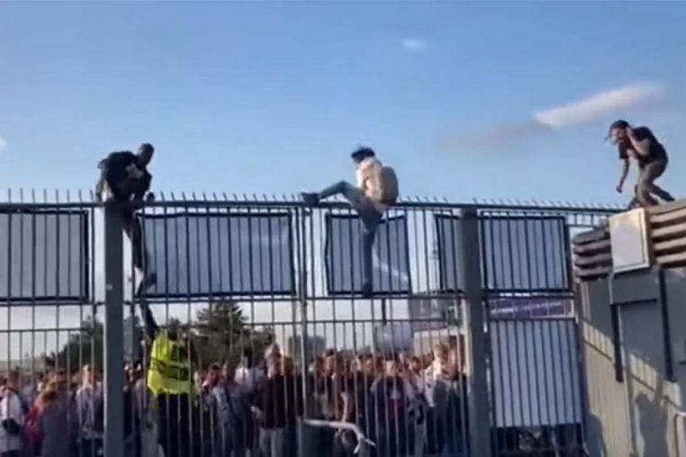 stade de france fiasco ligue des champions supporters