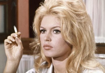 Découvrez la ressemblance frappante entre Brigitte Bardot et celle qui va incarner son rôle à l'écran.