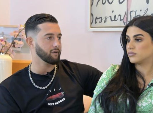 Tarek Benattia et son épouse Camélia, lors de l'interview avec Jeremstar.