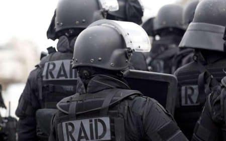 Un homme armé arrêté par le Raid