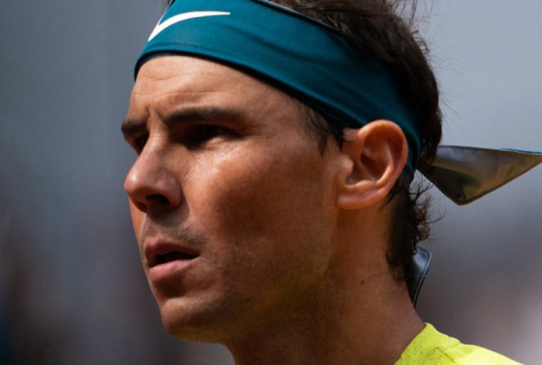 Rafael Nadal : Quelle est cette étrange maladie qui le fait tant souffrir ?