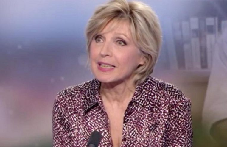 Évelyne Dhéliat, émue aux larmes, rend un hommage poignant à Catherine Laborde