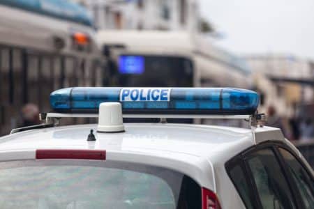 femme porte plainte et se fait draguée par le policier scandale twitter