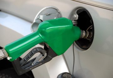 Baisse du prix du carburant cette tendance va-t-elle durer