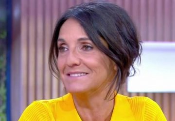 Florence Foresti repérée au bras d'un jeune humoriste. Mais qui est donc son nouvel amoureux ?