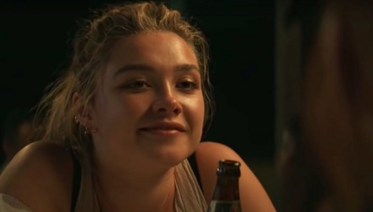 « Pourquoi avez-vous autant peur des petits seins ? » Florence Pugh ridiculise ses détracteurs !