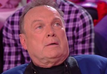 Julien Lepers : ce tweet étrange de l'animateur qui interroge la Toile