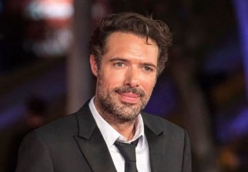 bedos-hommage-pere-video-instagram-texte-tombe
