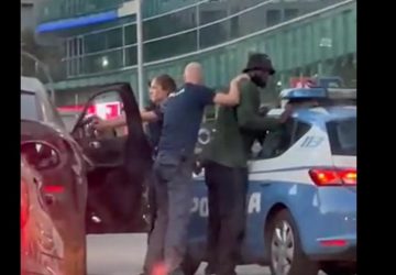 Le joueur du Milan AC Tiémoué Bakayoko arrêté après une erreur de la police