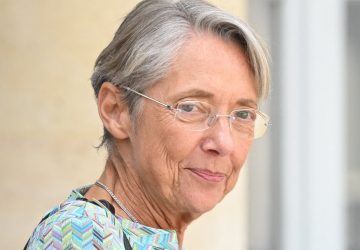 « Pour vivre heureux, vivons caché » Elisabeth Borne met les choses au point sur son éventuelle liaison avec une femme